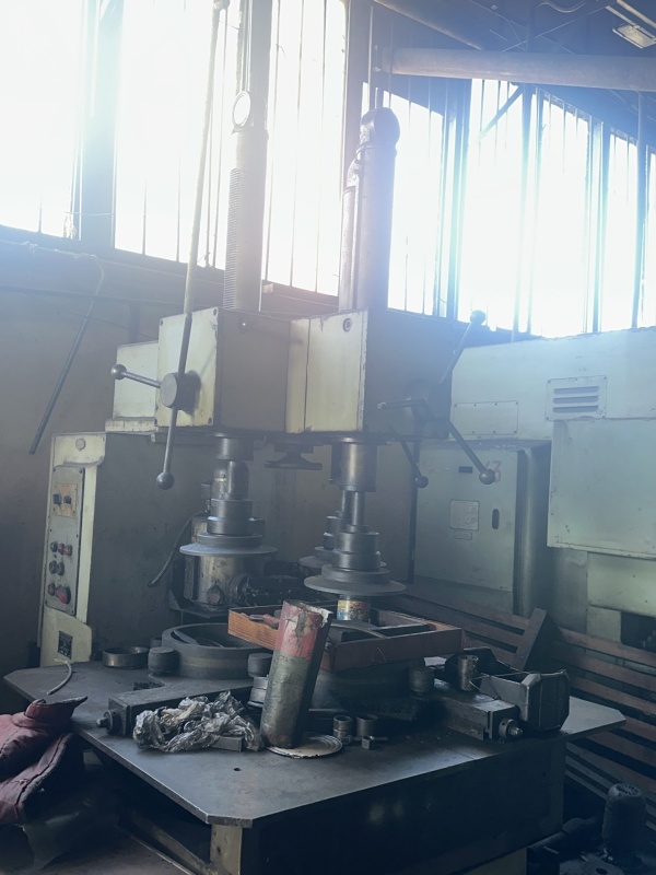 вертикально-доводочный однодисковый станок 3806