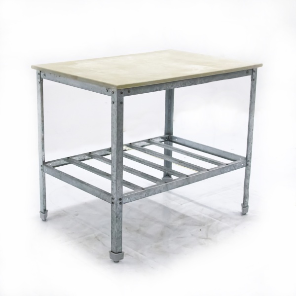 Стол производственный 1000х700х870 угол, решетка, полипропилен