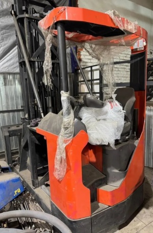 Штабелер электрический BT VR