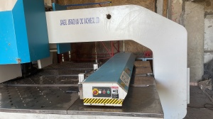 Электромеханический пробивной пресс JFY AET-300