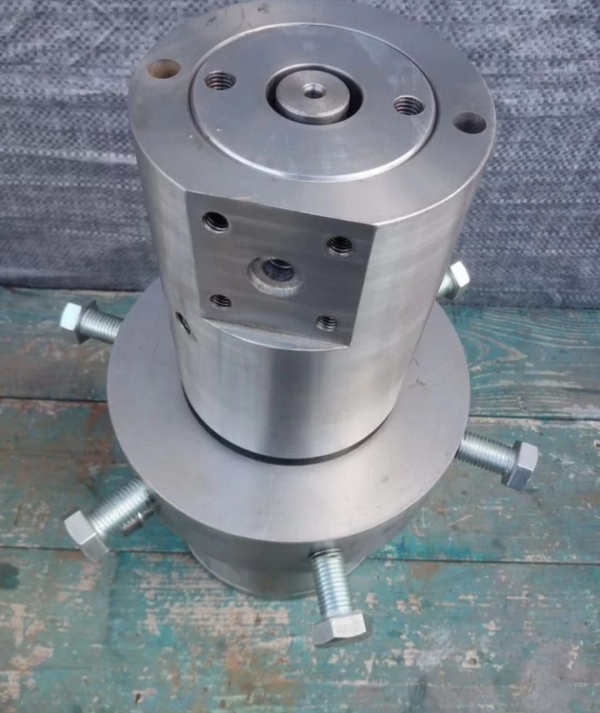 Фильера для трубной линии гранулятора