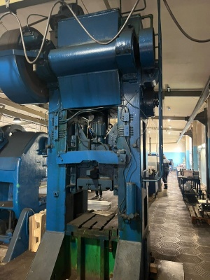 Пресс кривошипный 160 тн. усилие, КБ262