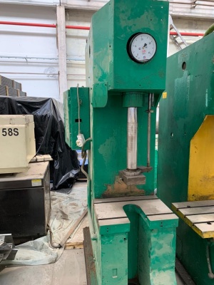 П6320Б пресс гидравлический 10 тн. усилие