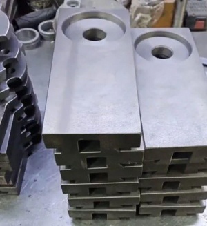 Зaпчaсти для станков : 1И611П, 95ТC, 240TC, 250ИTП, 250ИTB, 250ИTBM.01, 1ИC611, 1И611ПФ1, ИЖ250ИTBМ