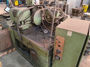 Станок круглошлифовальный VEB SU 200-630