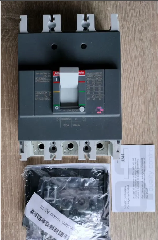 Выключатель силовой автоматический 3п A2C 250 TMF 200-2000 3p F F ABB 1SDA070336