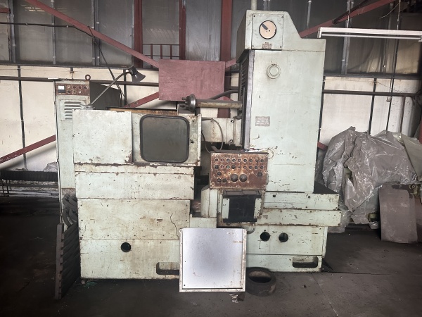 плоскошлифовальный станок модели 3Л741ВФ10-800