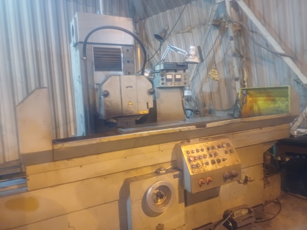 Шлифовальный станок 3л722а