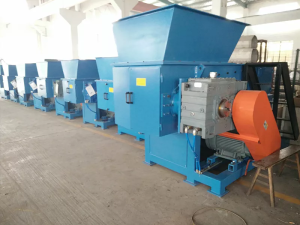 промышленные шредеры (одновальных и двухвальных)