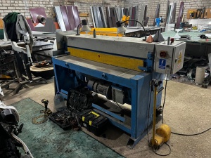 Гильотина 1,5 Х 1500 мм MAZANEK ZGR