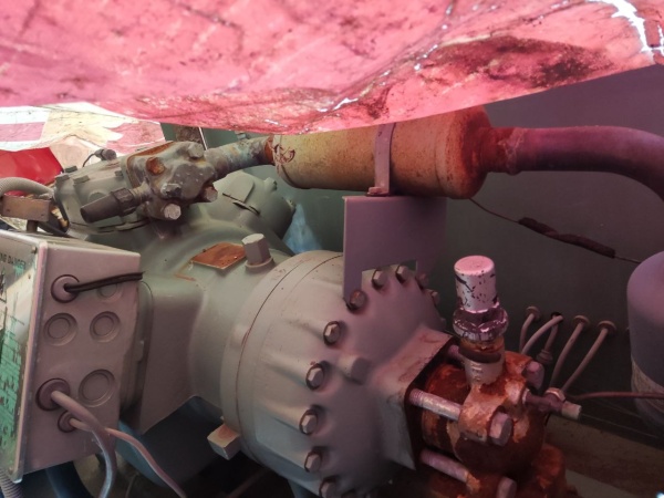 промышленный холодильный агрегат (чиллер) Carrier 30HL 085