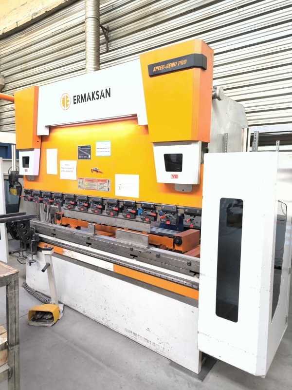 Гибочный станок с ЧПУ ERMAKSAN