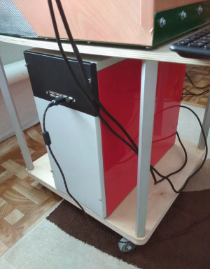 Настольный токарный станок с чпу по металлу и не металлу