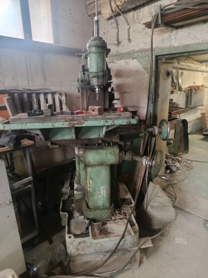 Фрезерный 676