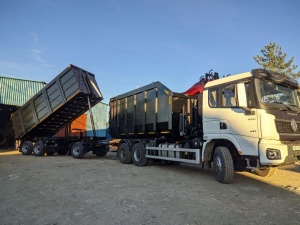 Ломовоз 30 м³ Shacman X3000 с КМУ Велмаш-С