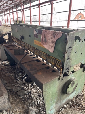 Станок гильотина ножницы НК 3418