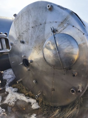 ёмкость термос объёмом 10 кубов из нержавеющей стали инв. 13