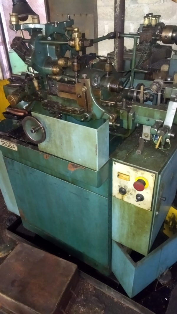 Токарный автомат продольного точения до 6 мм. 1В06А