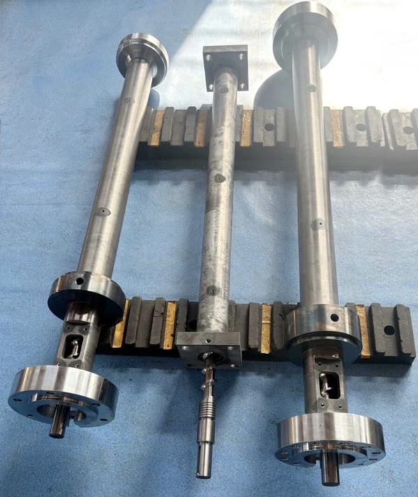 Шнековая пара 45 мм, биметалл шнек + гильза 55 мм