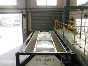 Танк-контейнер объём 25м3 тип Т11 для перевозки нефтехимической продукции, новый