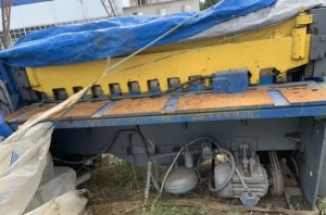 НД3314Г гильотина