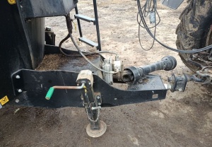 Кормомешалка с раздачей Celikel Charger mini 6