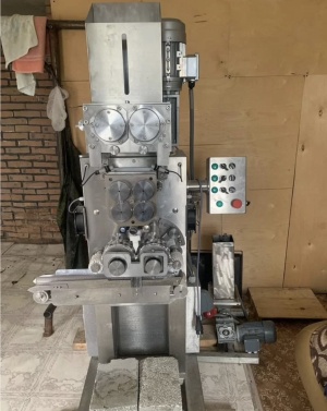 Аппарат для производства пельменей и вареников