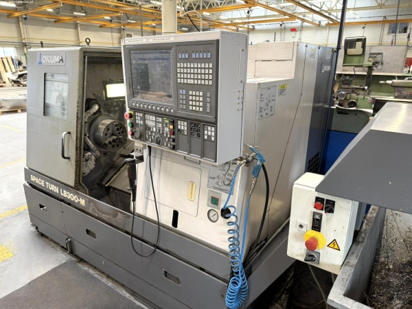 Токарный центр с ЧПУ OKUMA LB 300 M