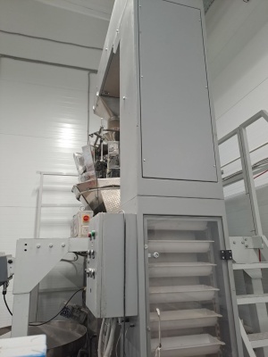 Вертикально упаковочная машина