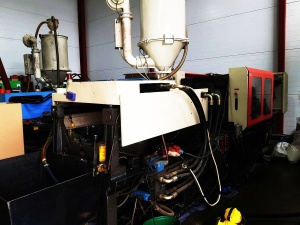 Термопластавтомат BOLE (КНР) BL 200 W. 2008