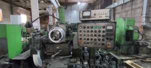 Круглошлифовальный станок 3М151 полуавтомат
