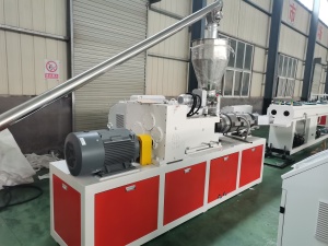 линия производства трубы пвх, канализационная трубы ПВХ