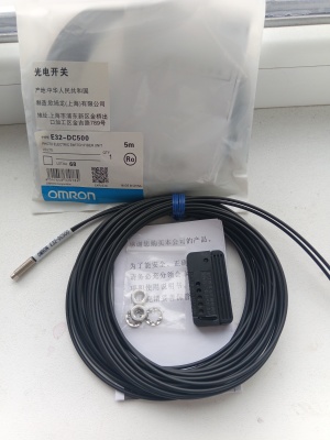 E32-DC500 Omron Оптоволоконный кабель