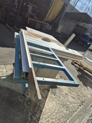 Компактный форматно-раскроечный станок (циркулярная пила)