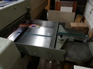 Бумагорезательная машина Polar 76 EM