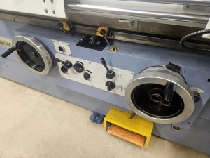 Универсальный шлифовальный станок BERNARDO URS 1000 N