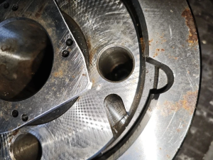 Головка 3Т резьбонарезная к станку 5993-5а993 с хранения новая №154