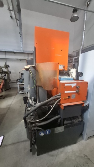 станок вырезной искровой Robofil 310 и станок прошивной искровой Roboform 20