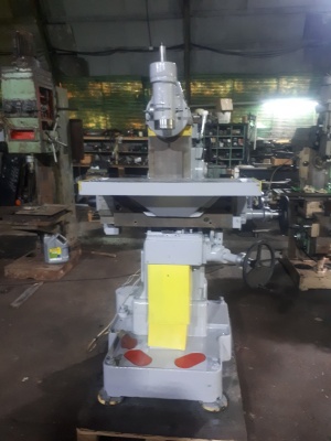 Фрезерный станок 676 Одесского завода