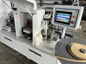 Кромкооблицовочный станок KDT KE 465 JSK