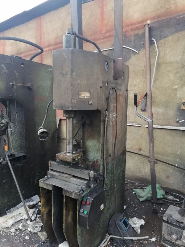 П6320Б гидравлический пресс усилием 10 тн