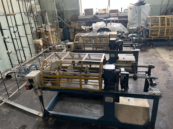 Машина для производства крученной веревки