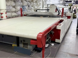 Автоматический раскройный комплекс Investronica CV070