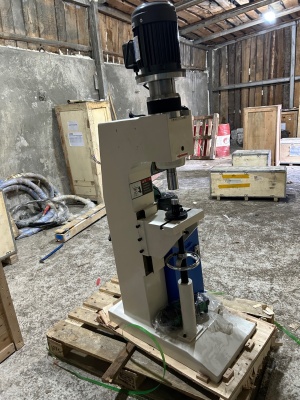 Станок орбитальный клепальный СВ-152