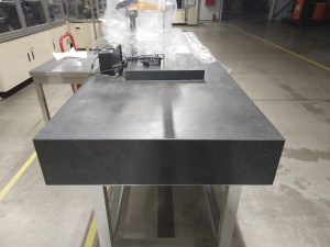 Гранитная поверочная плита 1000x750 Sung Jin Eng