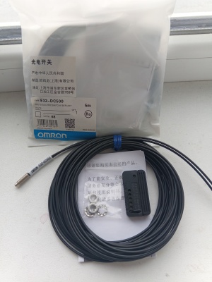 E32-DC500 Omron Оптоволоконный кабель