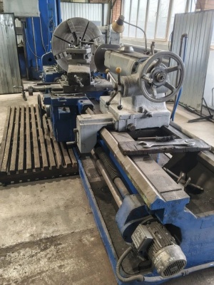 165 РМЦ 2800 токарно-винторезный станок