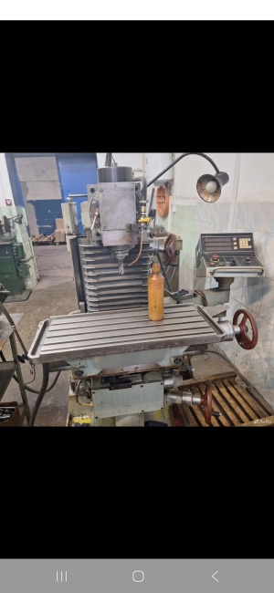 Фрезерный станок ВМ131ВФ1