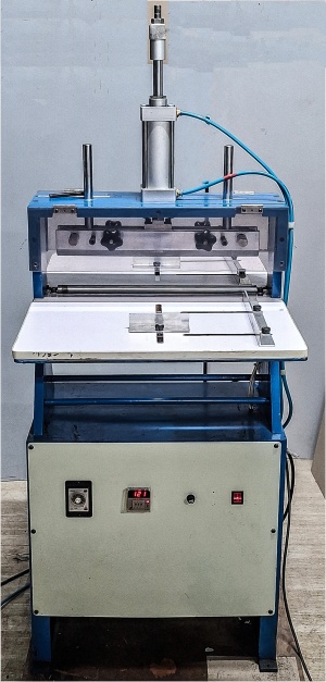 Станок для кругления корешка переплетной крышки Vektor ZYSK-400