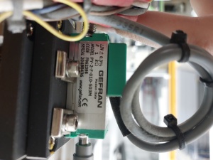 Датчик линейных перемещений Gefran PY-2-F-010-S03M